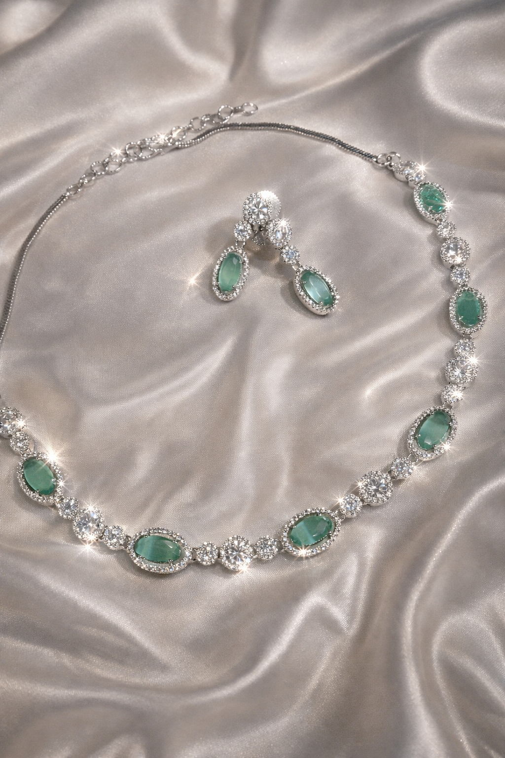 Aqua Elegance Necklace Set