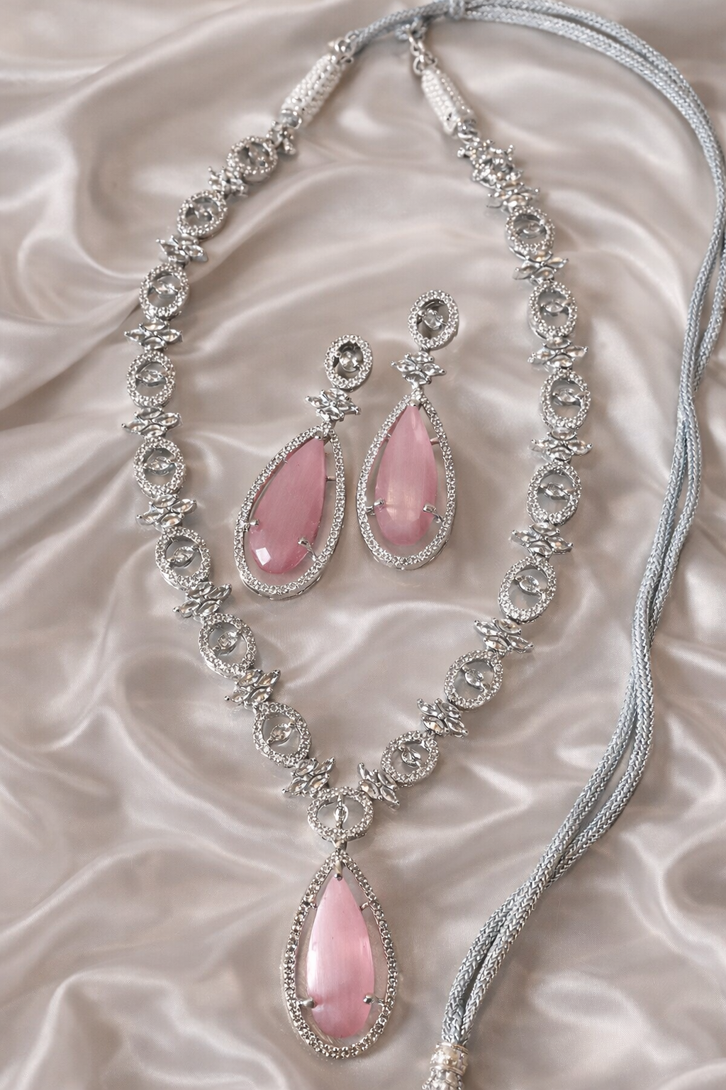 Pink teardrop crystal set