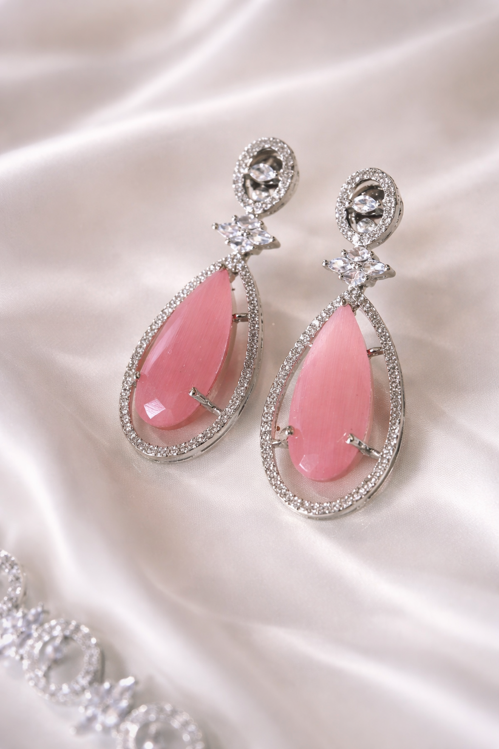 Pink teardrop crystal set
